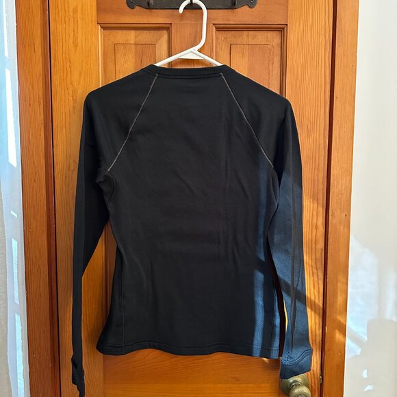 Women's L.L.Bean Midweight Base Layer Crew Top - Small, Black - Picture 4 of 5